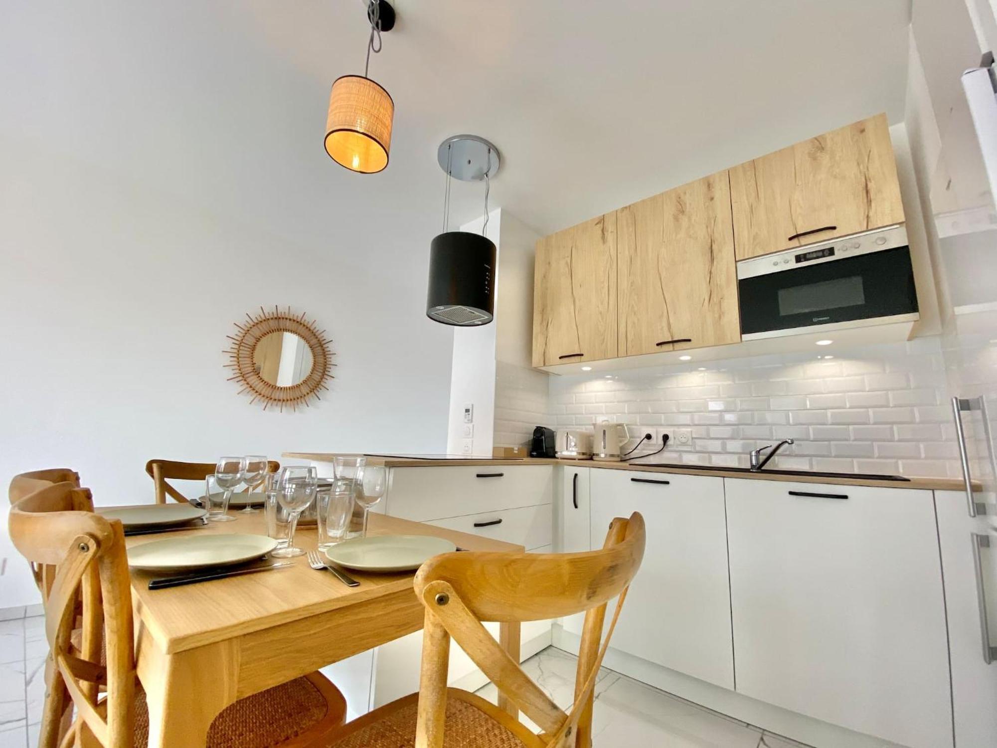'cap Riviera' Proche Gare Et Centre Appartement *