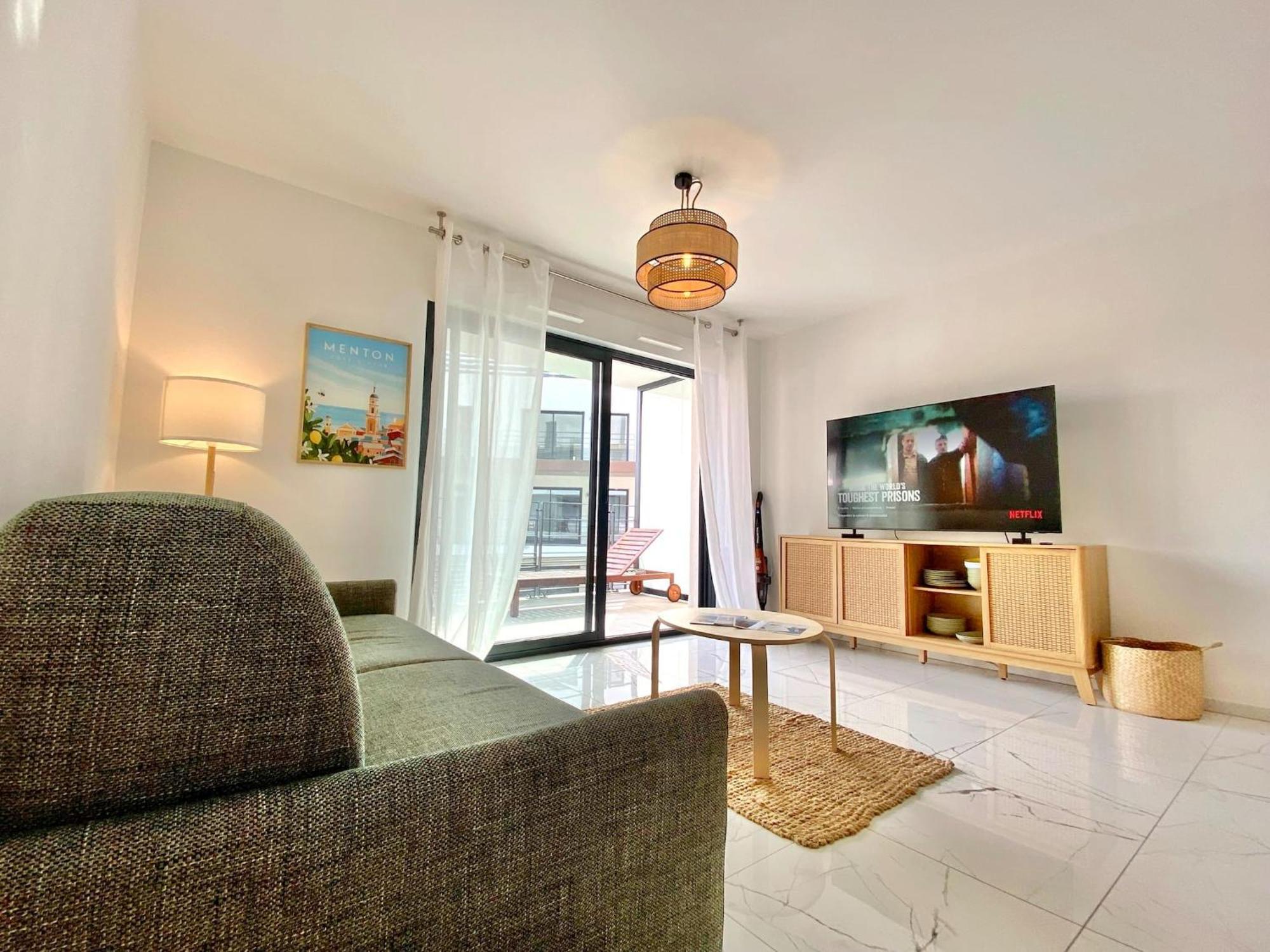 'cap Riviera' Proche Gare Et Centre Apartment
